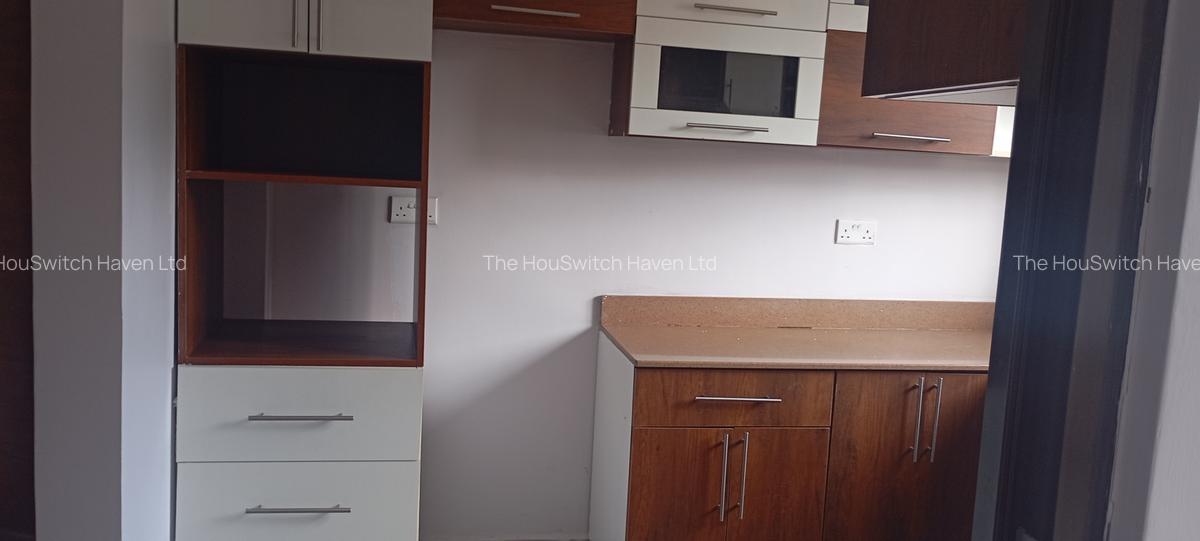 2 Bed Apartment with En Suite at Off Raphta Road - 4