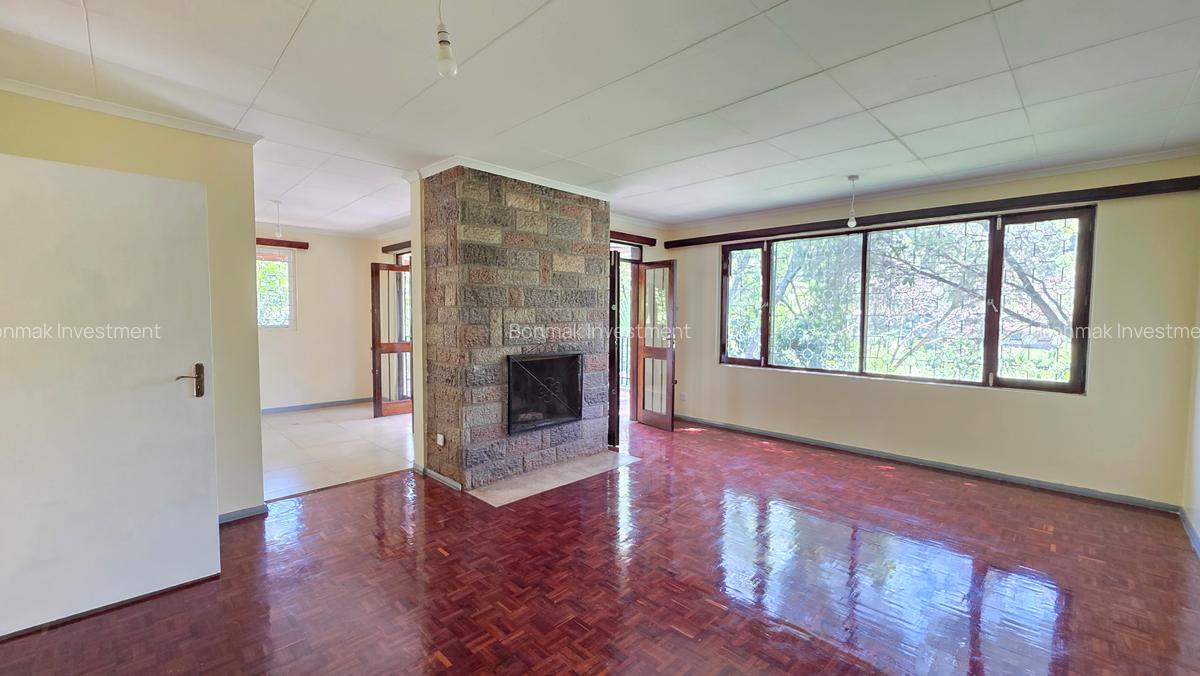 4 Bed House with En Suite at Kyuna Road - 6