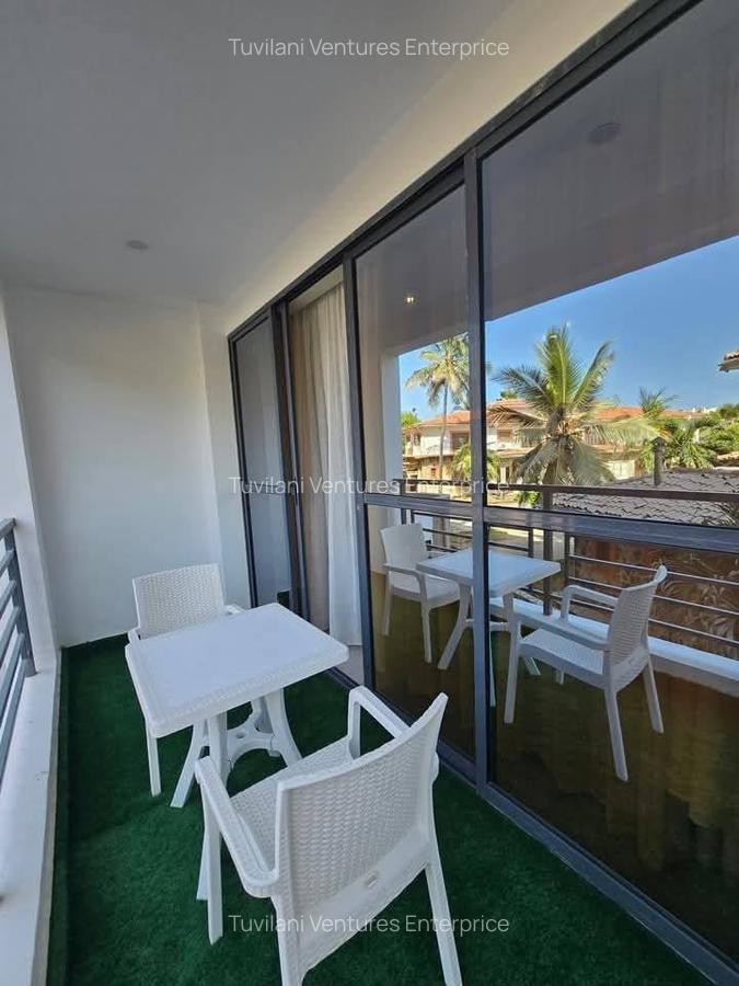 Serviced 1 Bed Apartment with En Suite at Nyali Mombasa - 4