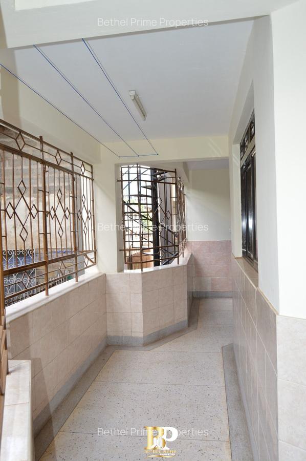 4 Bed Apartment with En Suite in Parklands - 18