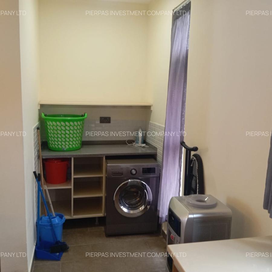 Serviced 2 Bed Apartment with En Suite in Spring Valley - 12