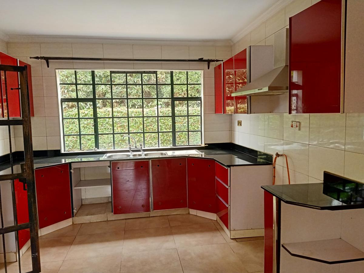 4 Bed Townhouse with En Suite at Kiambu Road - 6