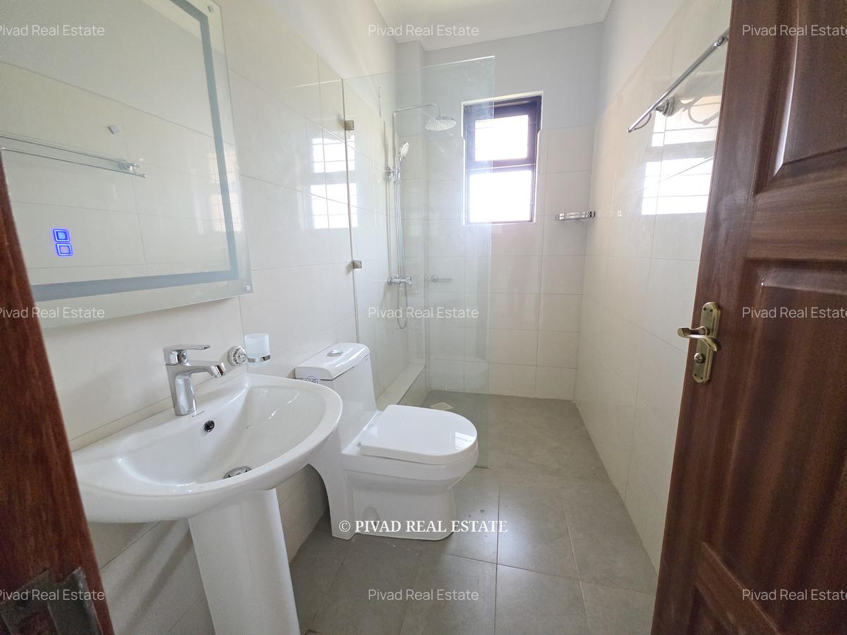 3 Bed Apartment with Garden at Thome Estate - 4