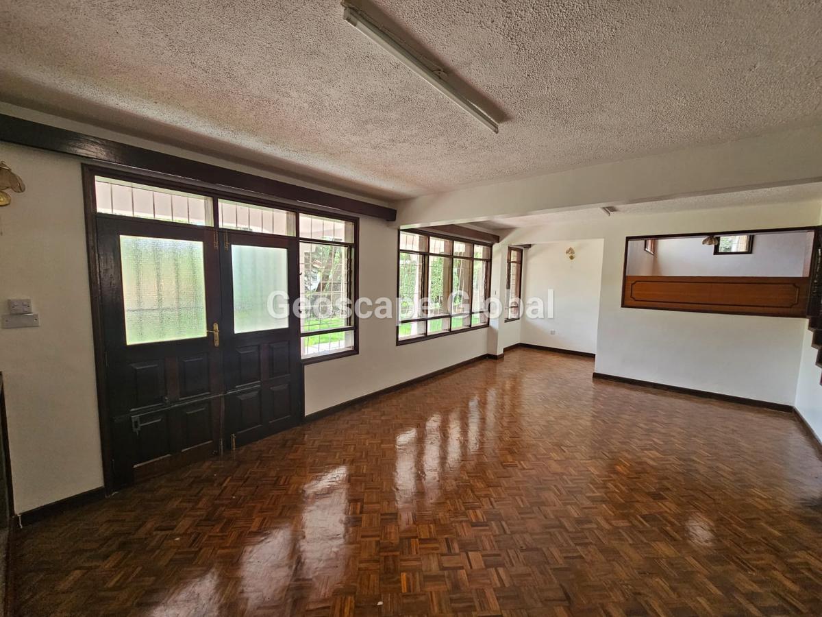 5 Bed House with En Suite in Gigiri - 14