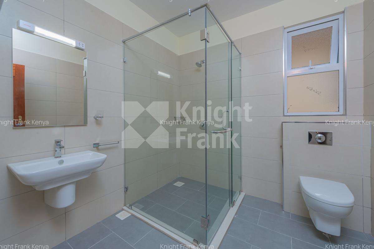 4 Bed Villa with En Suite in Kiambu Road - 6