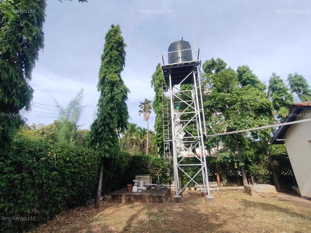 4 Bed House with Staff Quarters in Nyali Area - 5