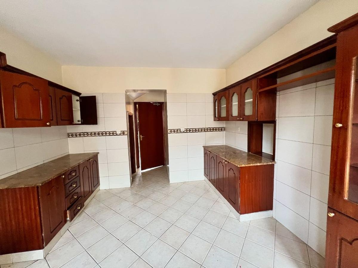 4 Bed Townhouse with En Suite at Musa Gitau Road - 8