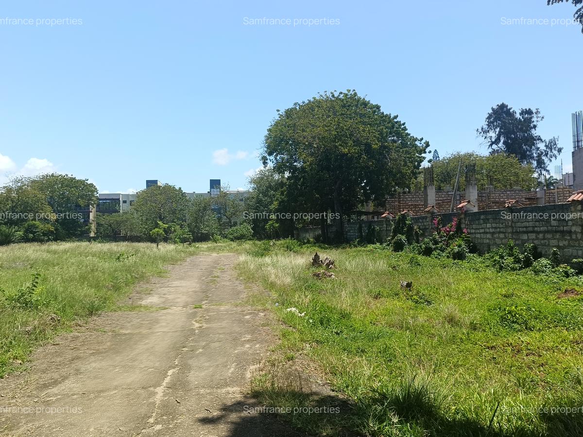 0.3 m² Residential Land at Greenwood Drive - 2
