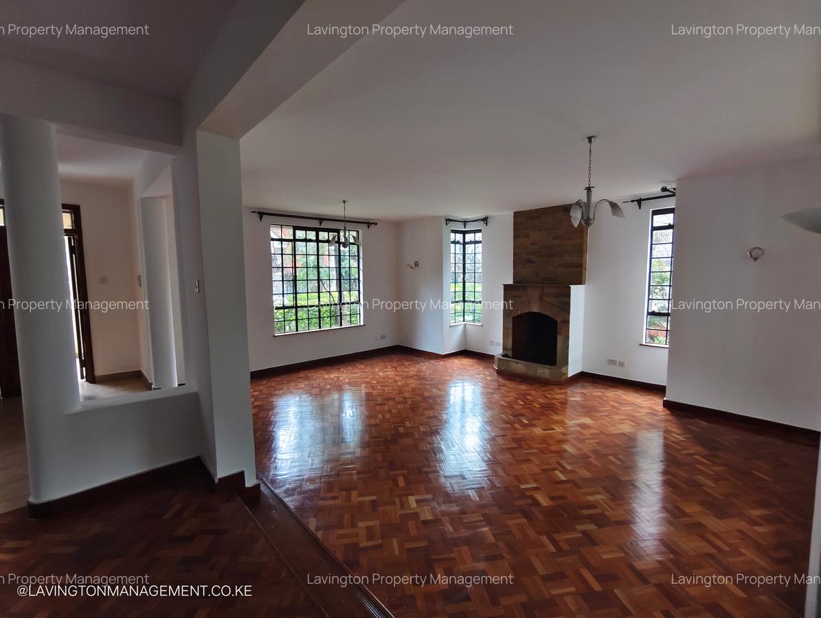 4 Bed Townhouse with En Suite at Lavington Green - 6