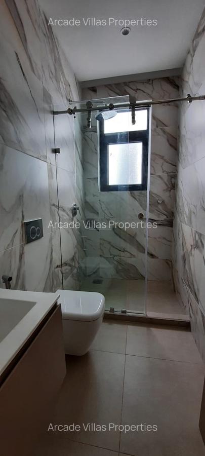 4 Bed Townhouse with En Suite in Lavington - 12