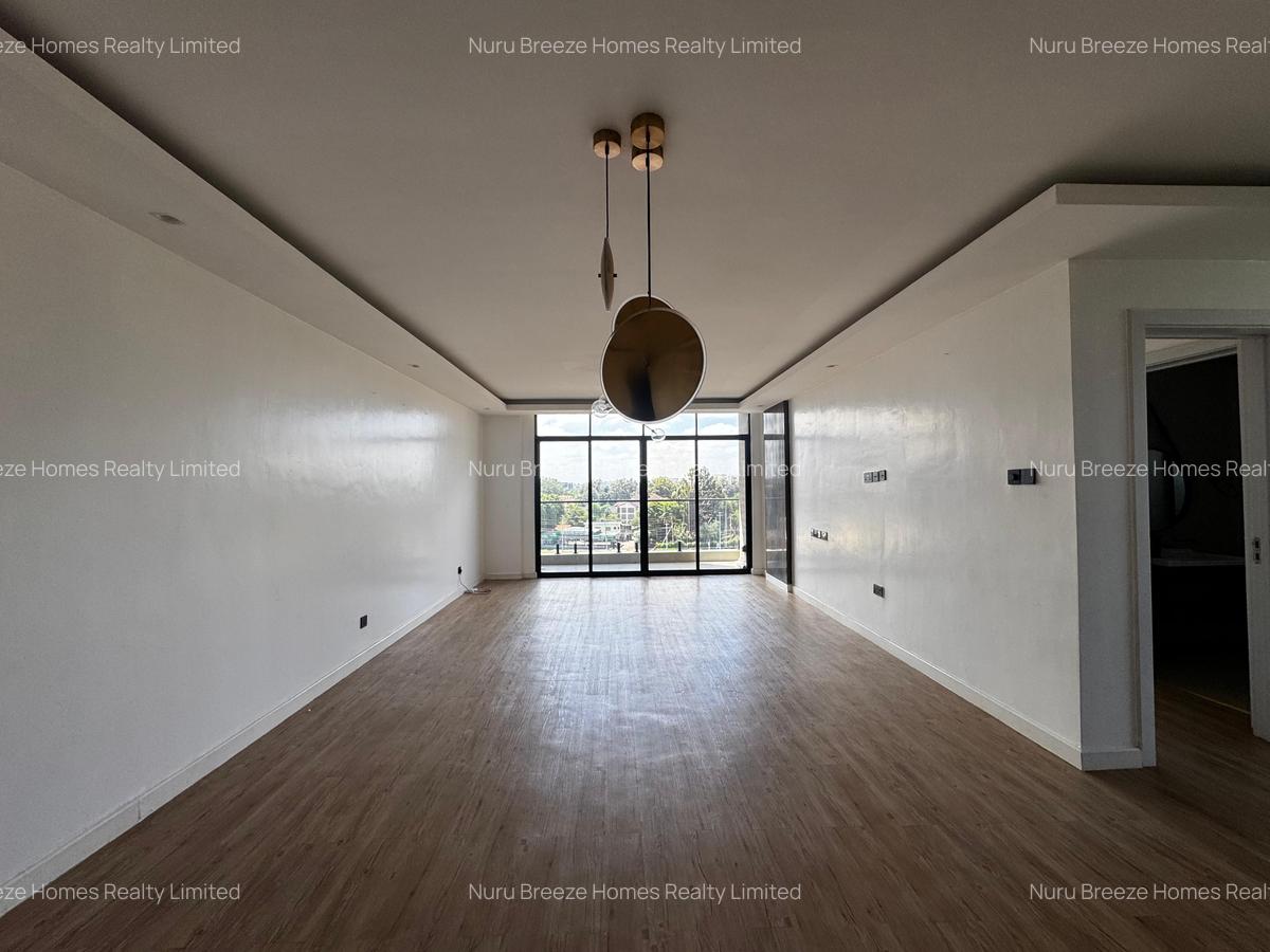 2 Bed Apartment with En Suite in Brookside - 20