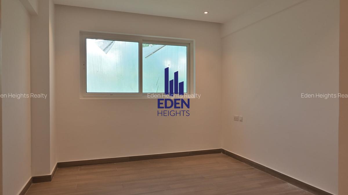 3 Bed Apartment with En Suite at General Mathenge - 8