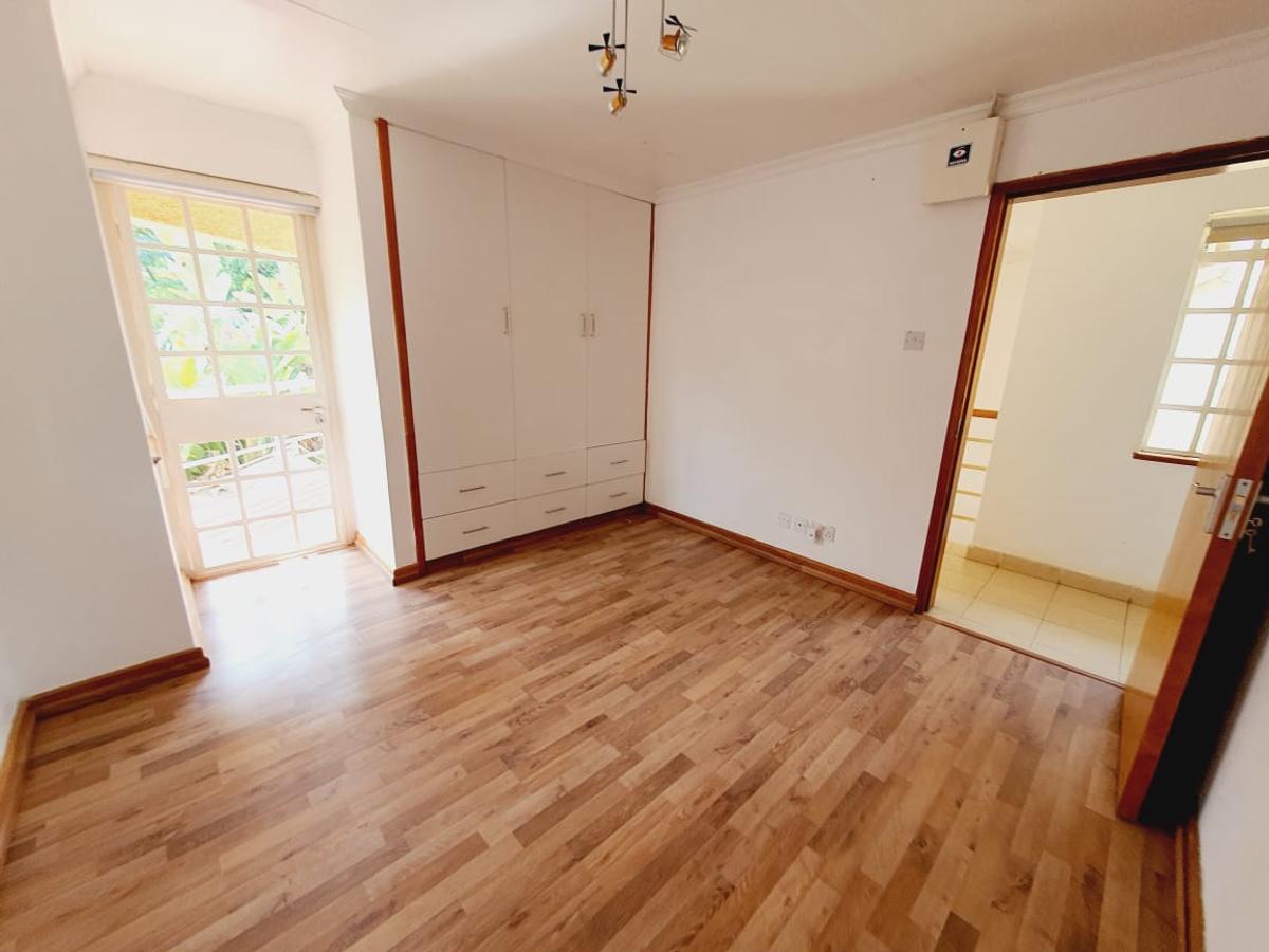 3 Bed House with En Suite at Runda - 10