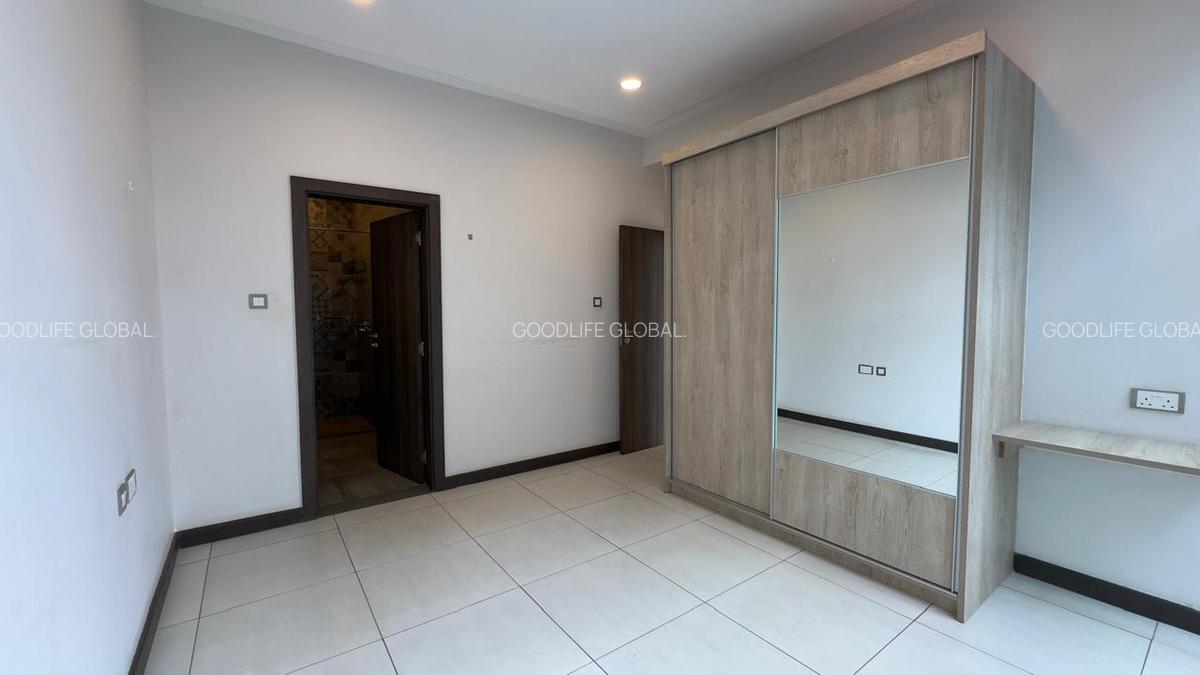 2 Bed Apartment with En Suite at Westlands - 18