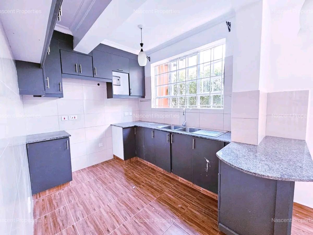 2 Bed House with En Suite in Nyari - 9