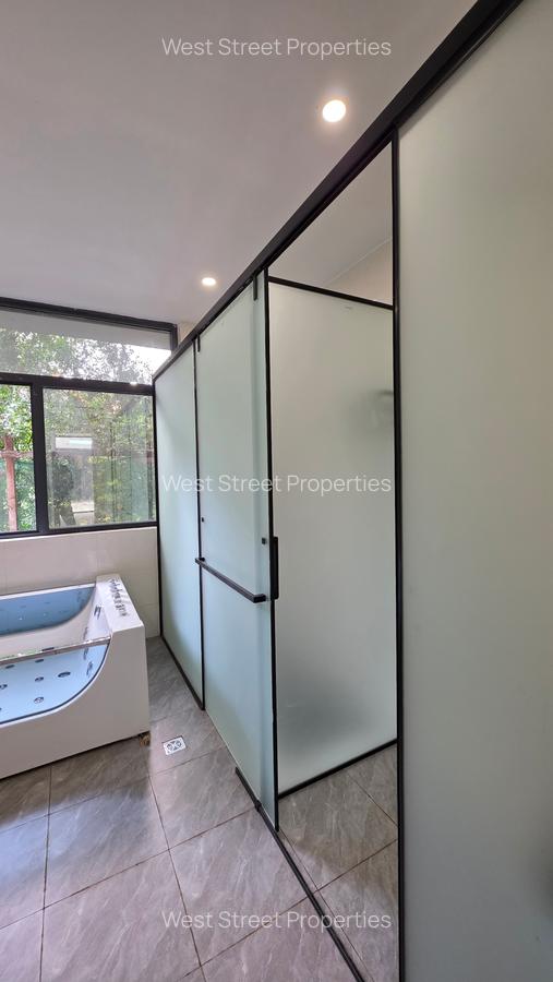 5 Bed Villa with En Suite at Chalbi - 11