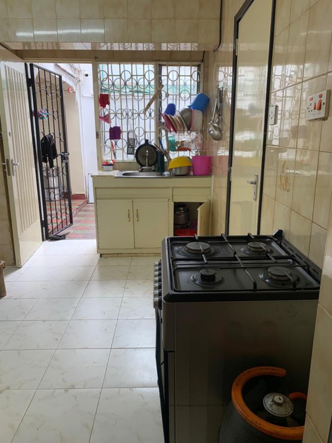 3 Bed Townhouse with En Suite in Kilimani - 4