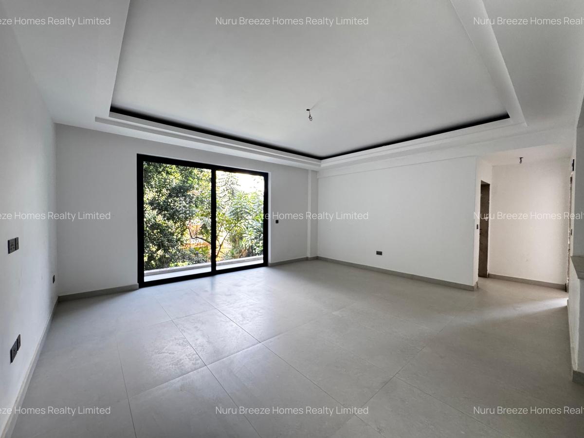 2 Bed Apartment with En Suite in Brookside - 14