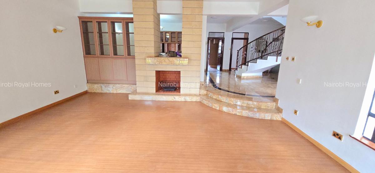 5 Bed Townhouse with En Suite at Lavington Green - 13