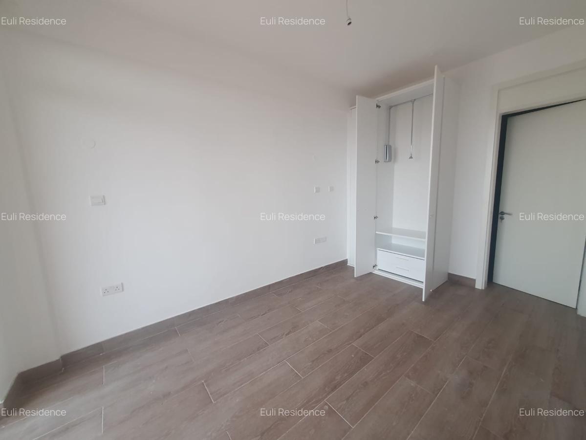 2 Bed Apartment with En Suite at Muthangari Drive - 4