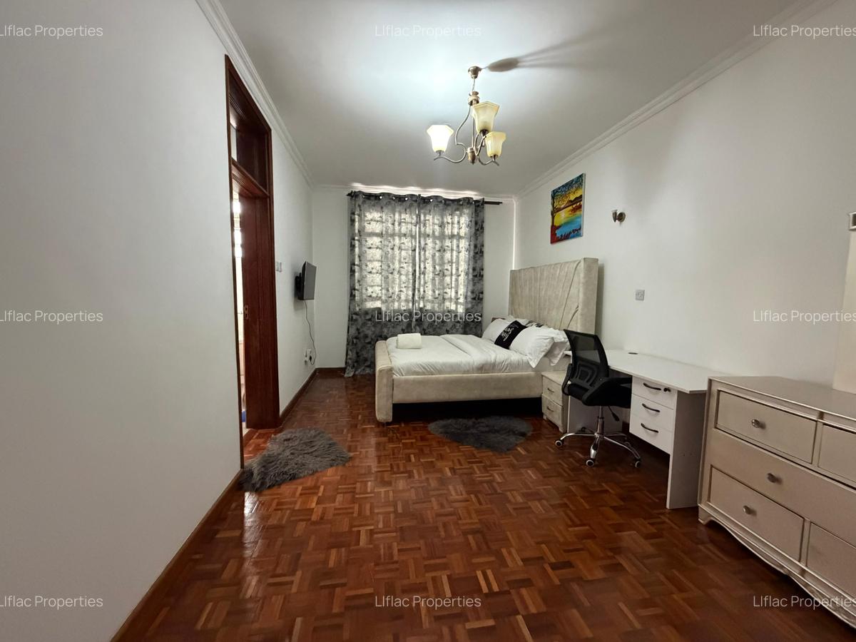 5 Bed Townhouse with En Suite in Runda - 17