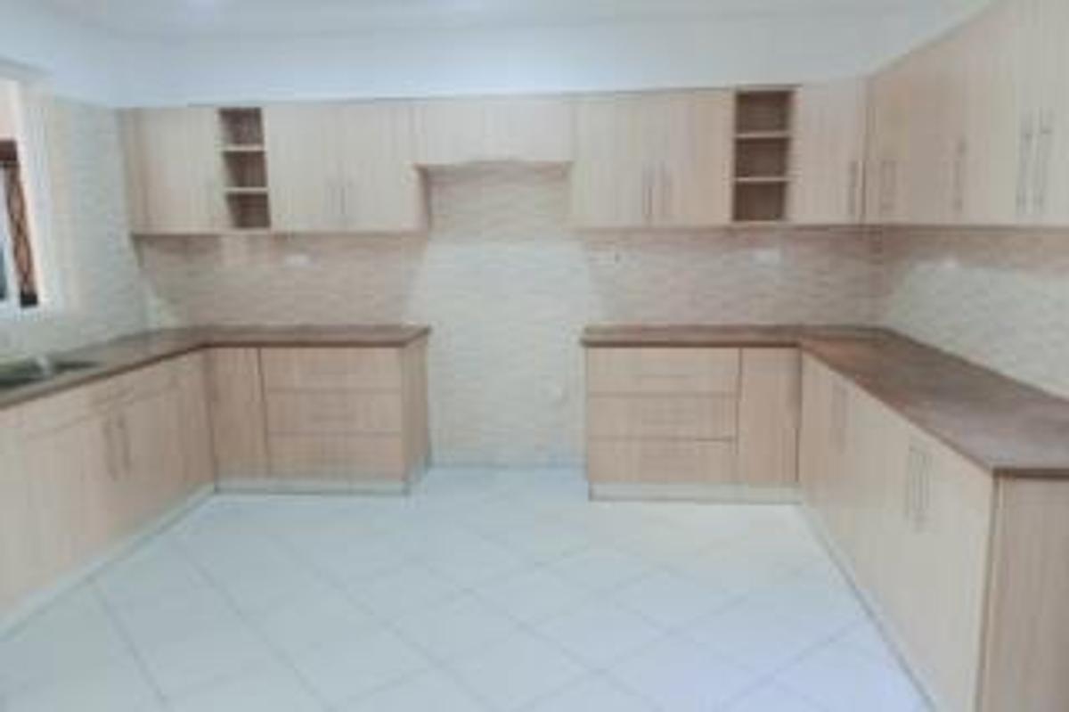 3 Bed Apartment with En Suite at Rhapta Road - 13