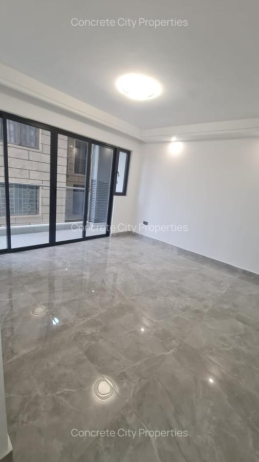 1 Bed Apartment in Kilimani - 3