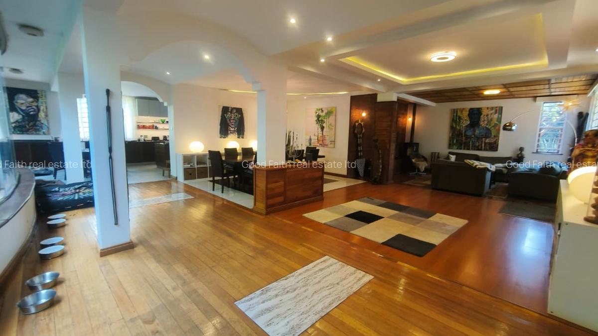 5 Bed House with En Suite in Runda - 6