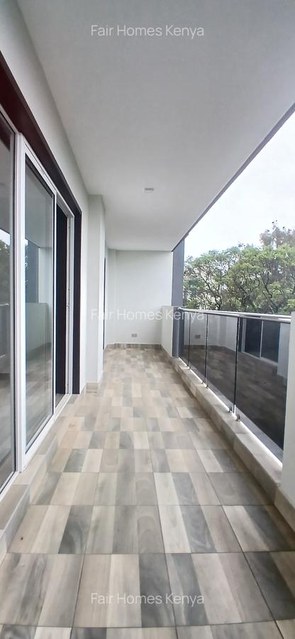 2 Bed Apartment with En Suite at Riverside Drive - 2