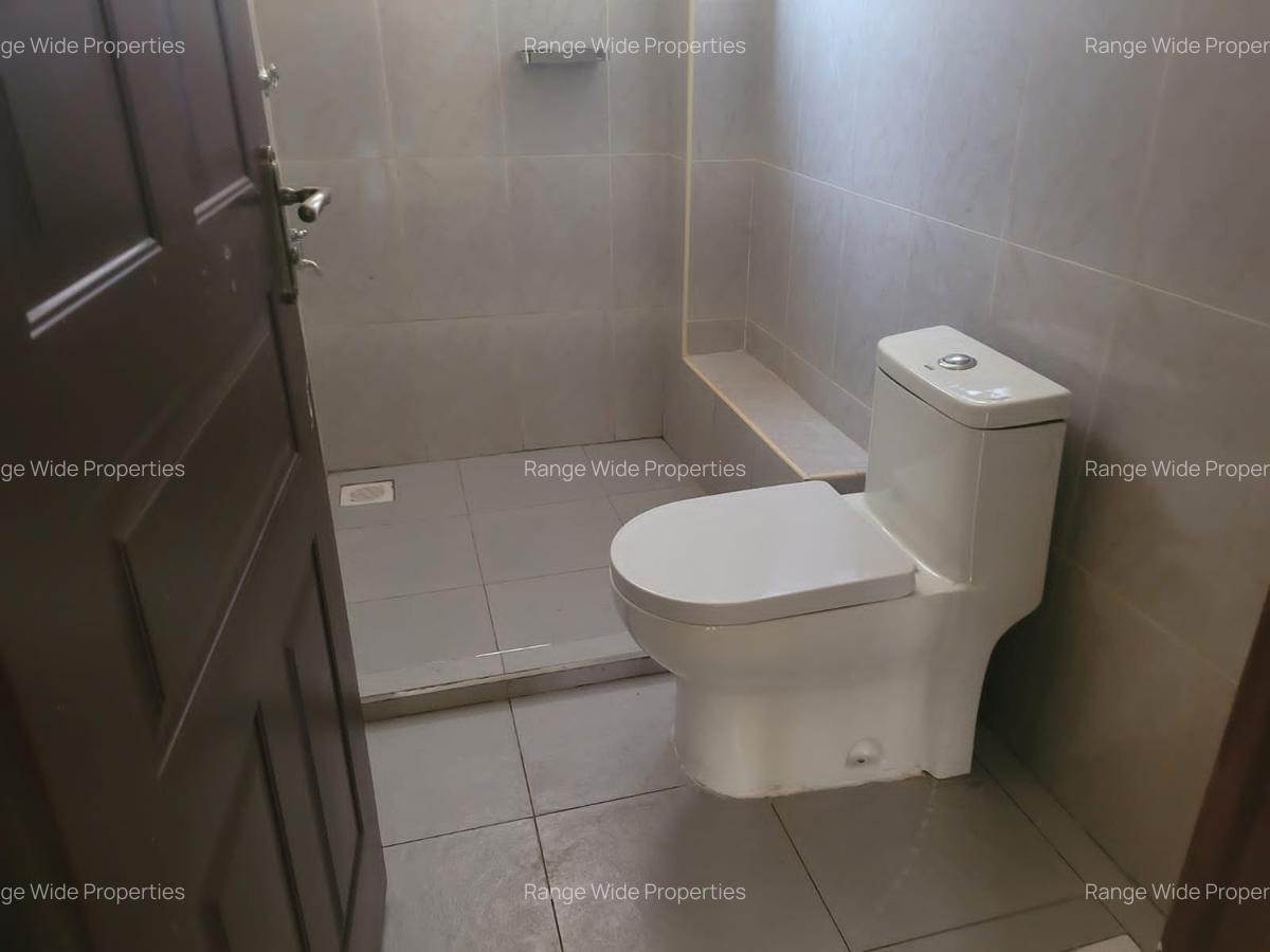 2 Bed Apartment with En Suite at Parklands - 15