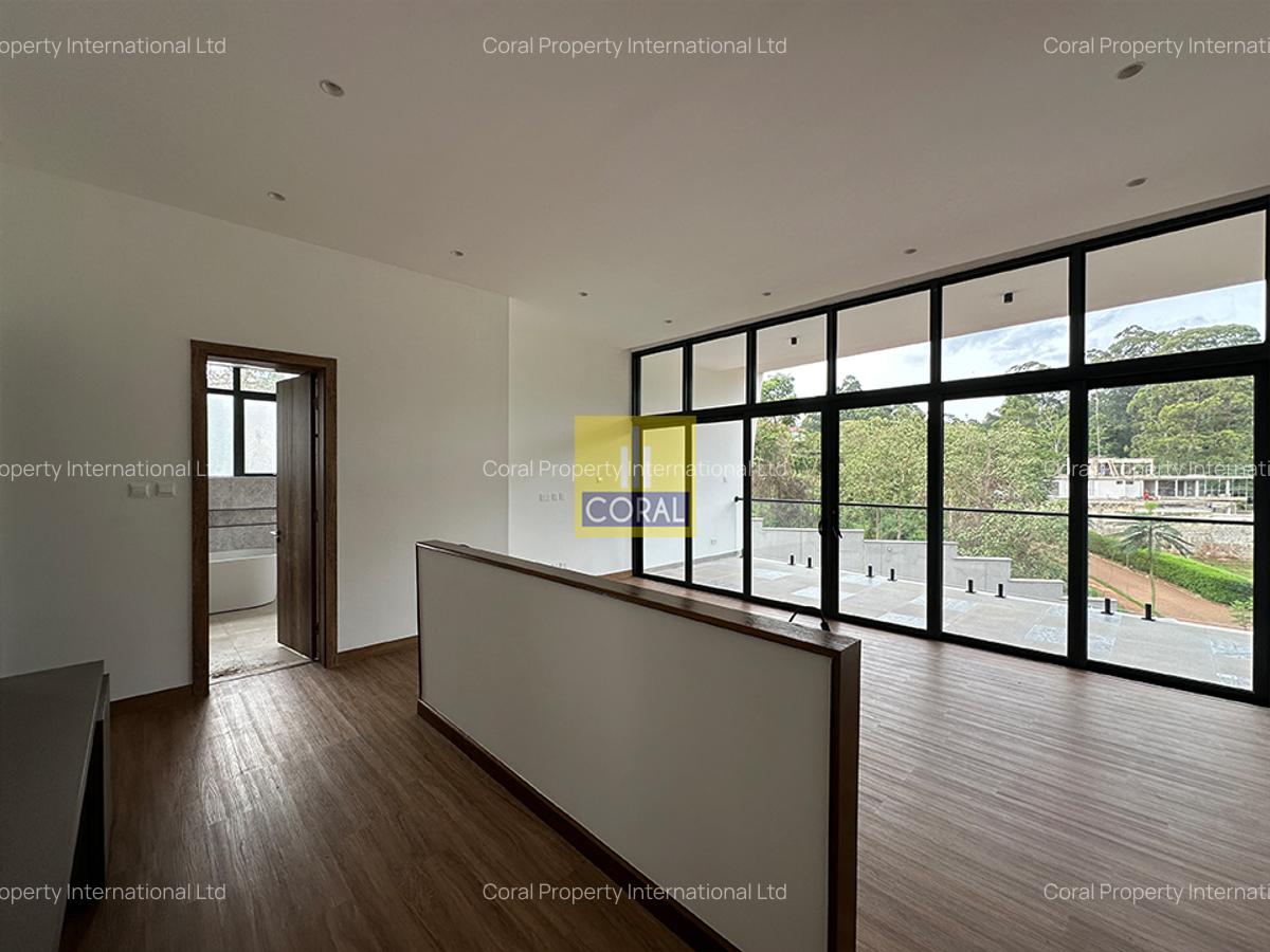 5 Bed House in Rosslyn - 17