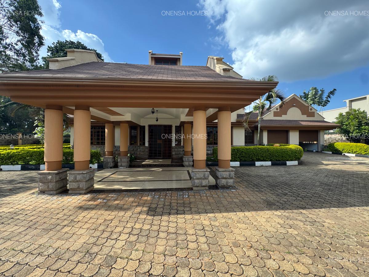 5 Bed House with En Suite in Runda - 17