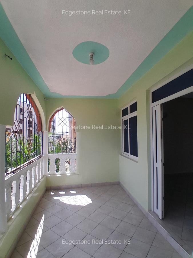 4 Bed Apartment with En Suite in Nyali Area - 8