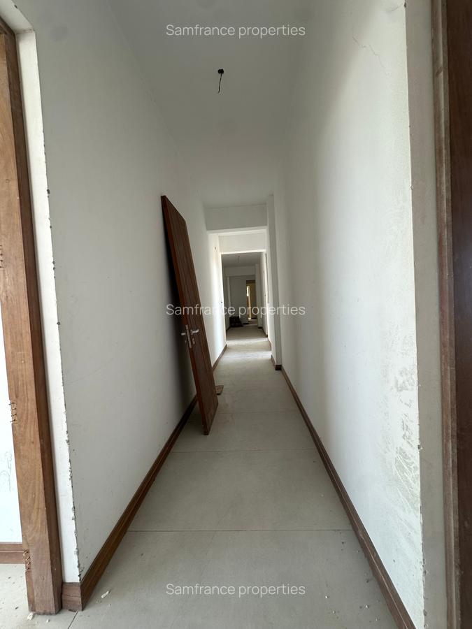 4 Bed Apartment with En Suite at Mount Kenya Road - 11