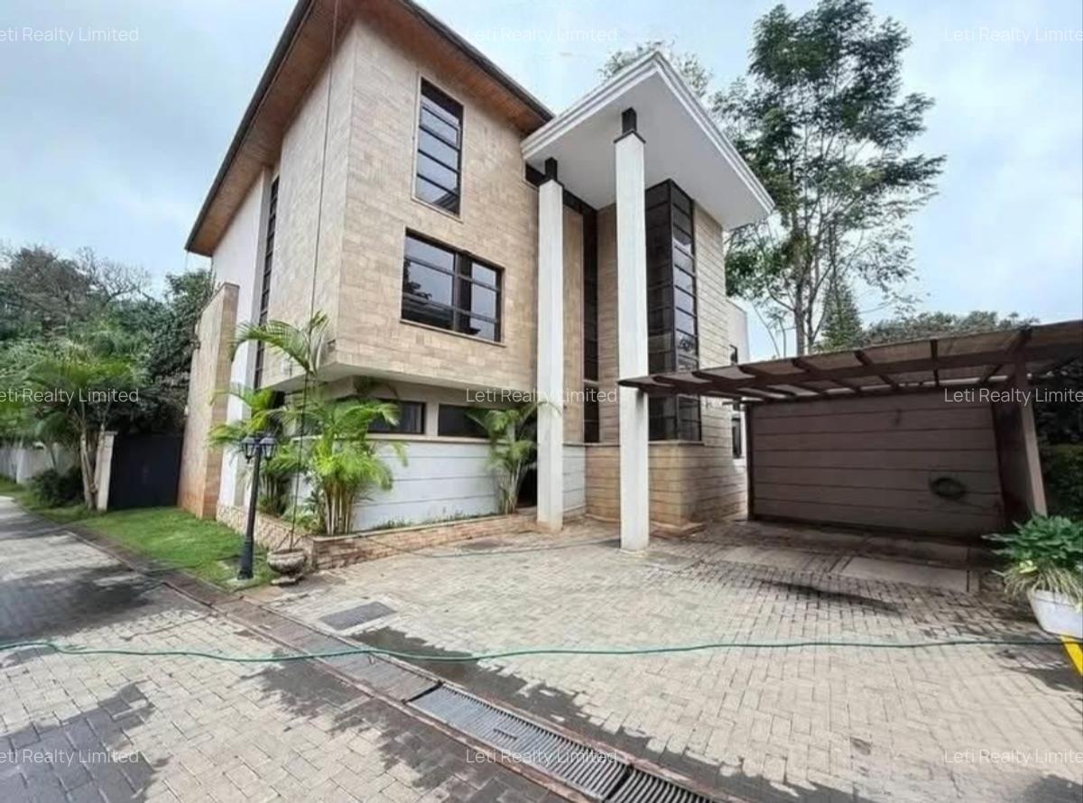 5 Bed Townhouse with En Suite in Lavington - 1