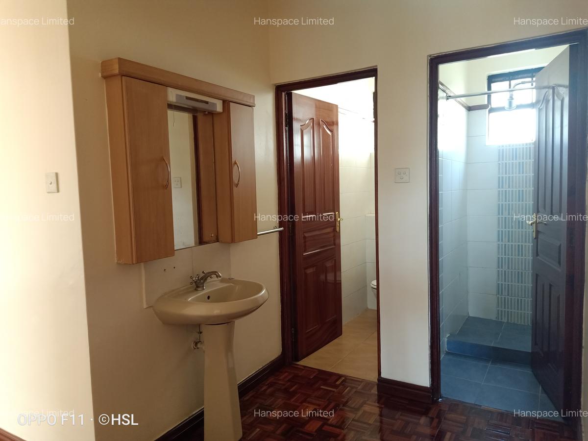 2 Bed Apartment with En Suite in Kilimani - 4
