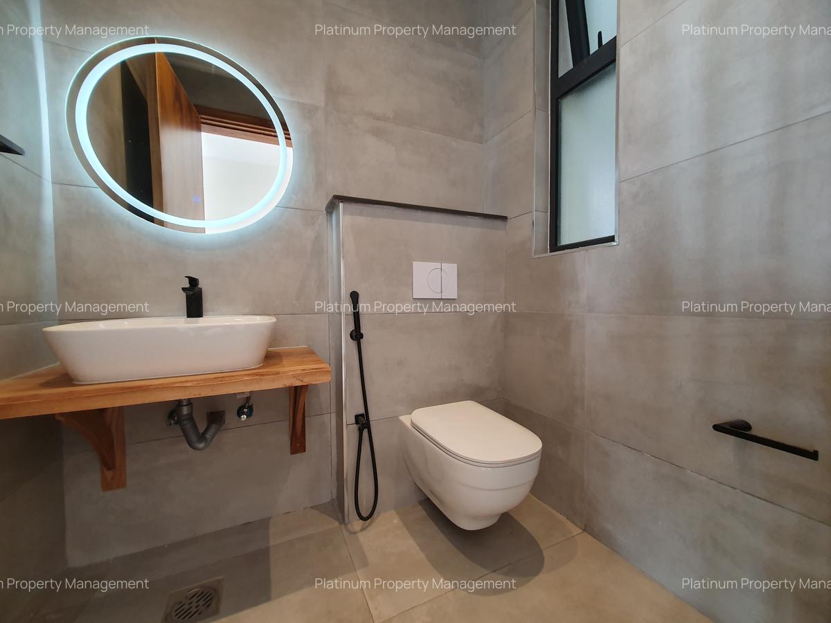 3 Bed Apartment with En Suite at Spring Valley - 13