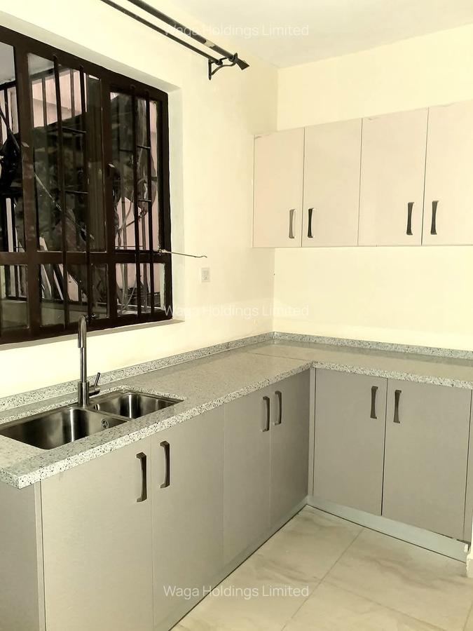3 Bed Apartment with En Suite at Phase 2 - 7