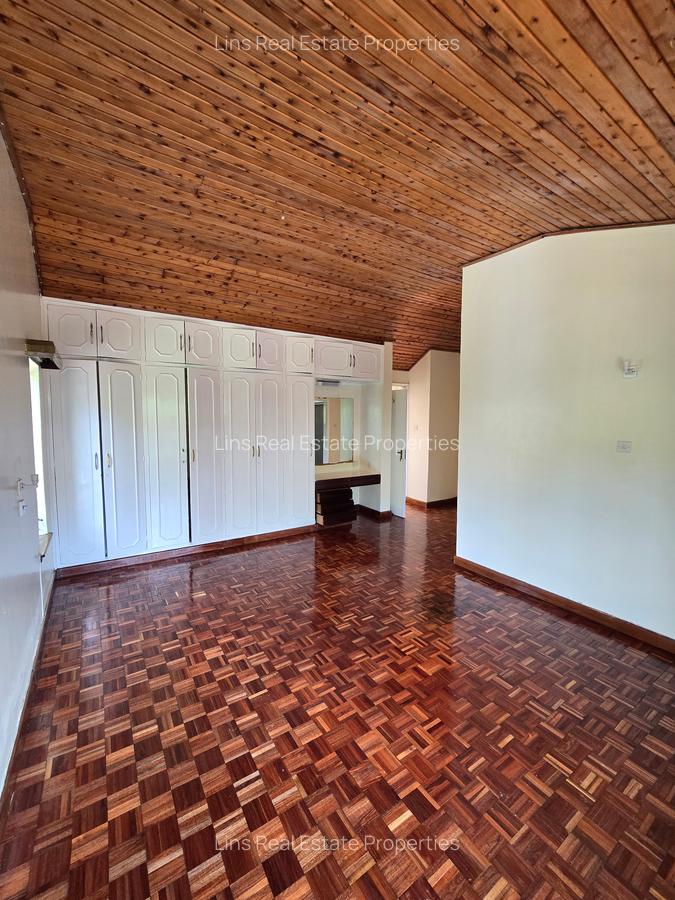 5 Bed House with En Suite in Gigiri - 12