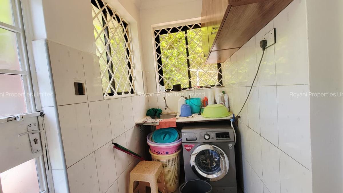 4 Bed House with En Suite in Kiambu Road - 17