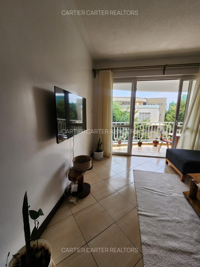 Serviced 2 Bed Apartment with En Suite in Brookside - 12