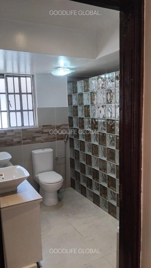 4 Bed House with En Suite at Old Muthaiga - 17