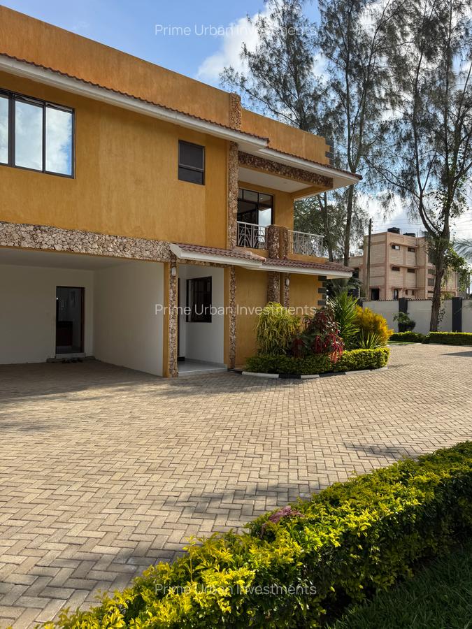 4 Bed Townhouse with En Suite in Vipingo - 13