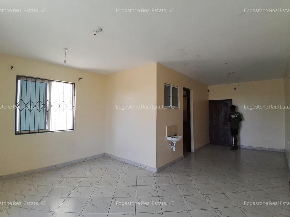 2 Bed Apartment with En Suite in Mtwapa - 8