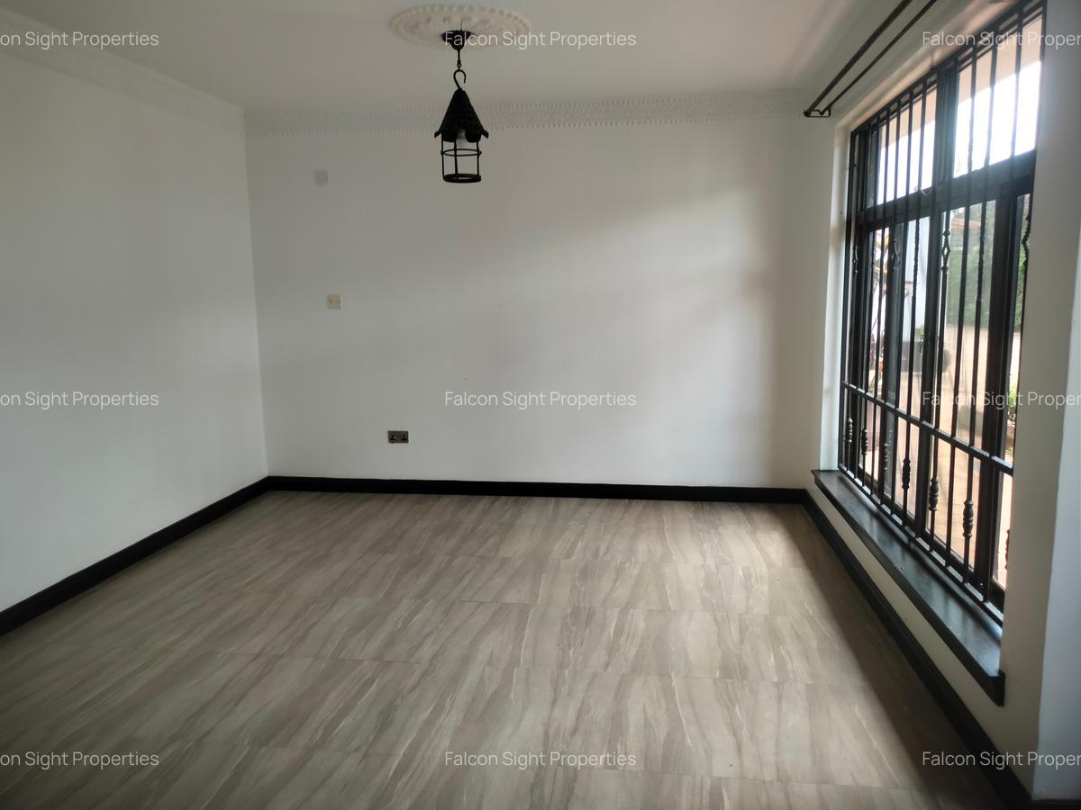 Commercial Property with Backup Generator at Few Minutes Drive To Gigiri - 16