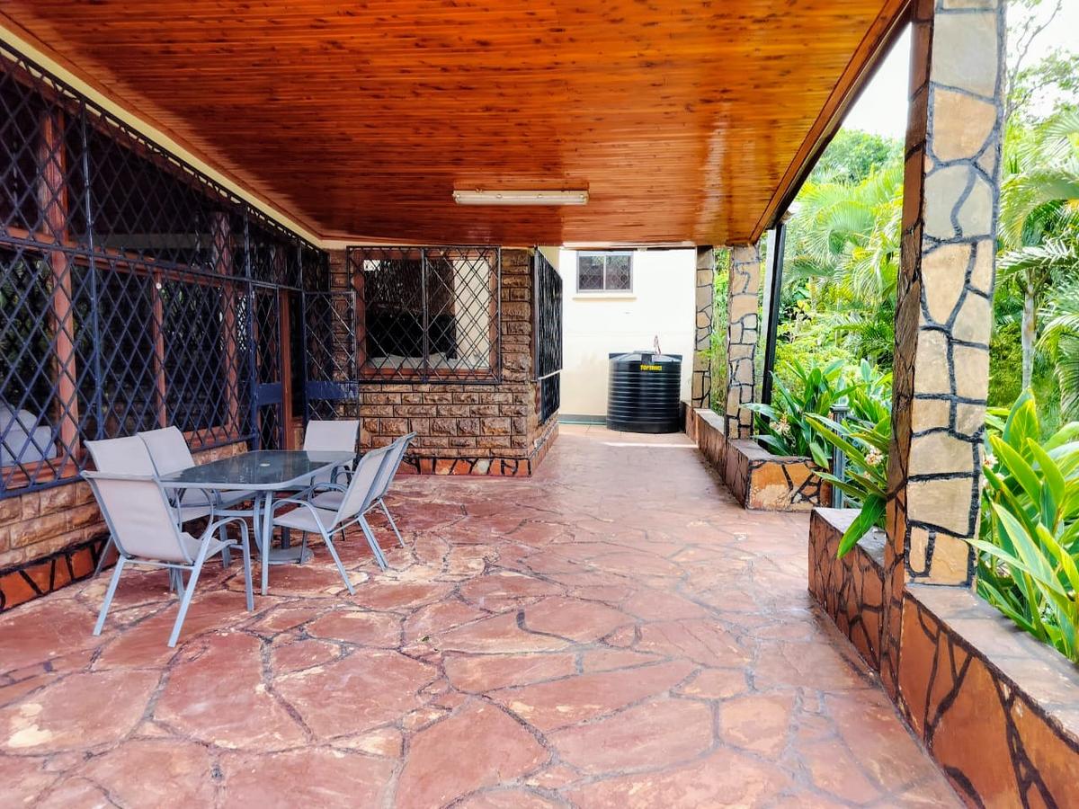 5 Bed Villa with En Suite in Kitisuru - 3