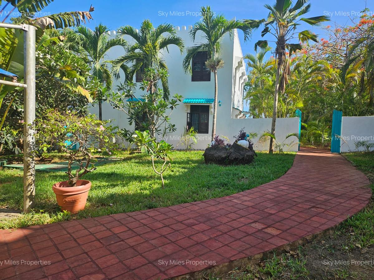 7 Bed Villa with En Suite at Mtwapa Creekside - 4