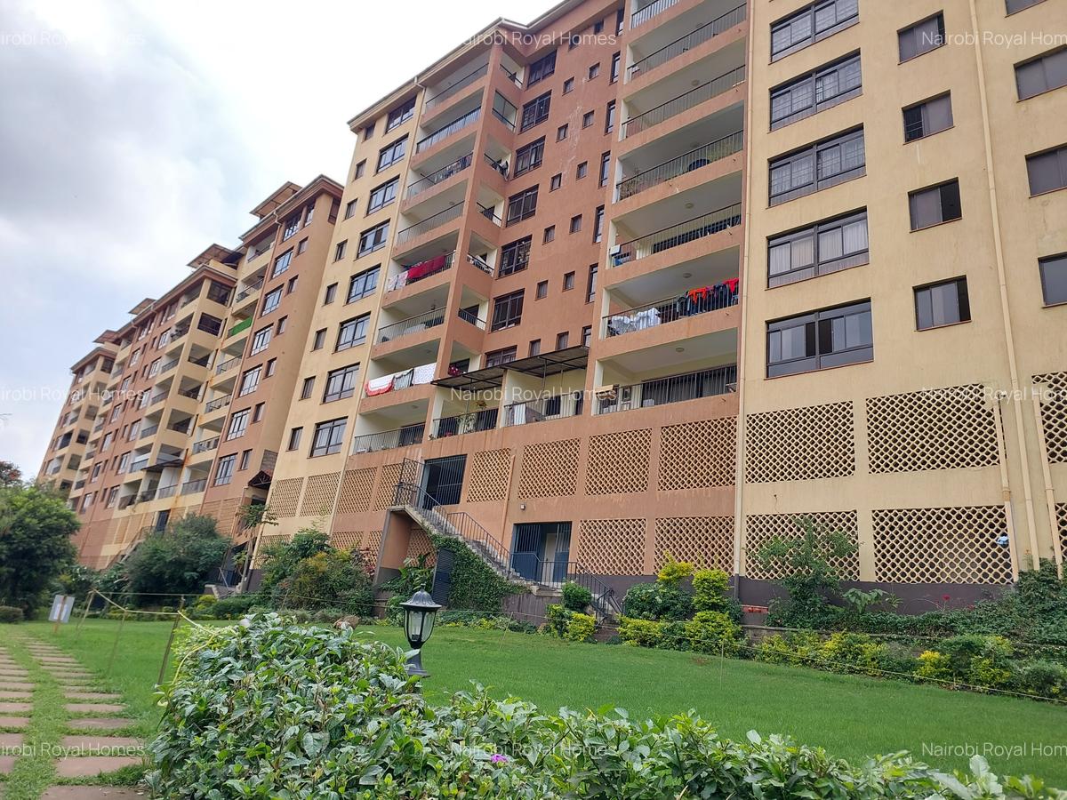 4 Bed Apartment with En Suite at Githunguri Road - 2