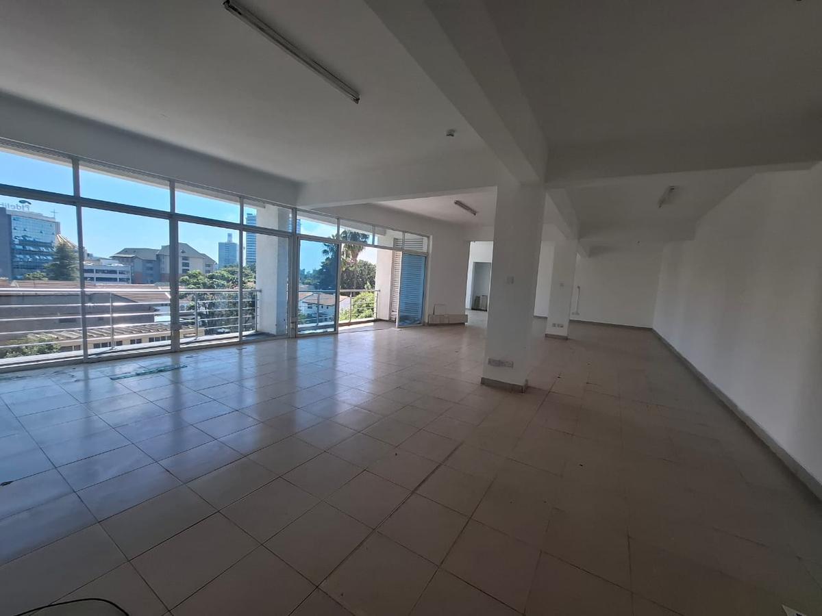 1,360 ft² Office with Service Charge Included in Westlands Area - 9