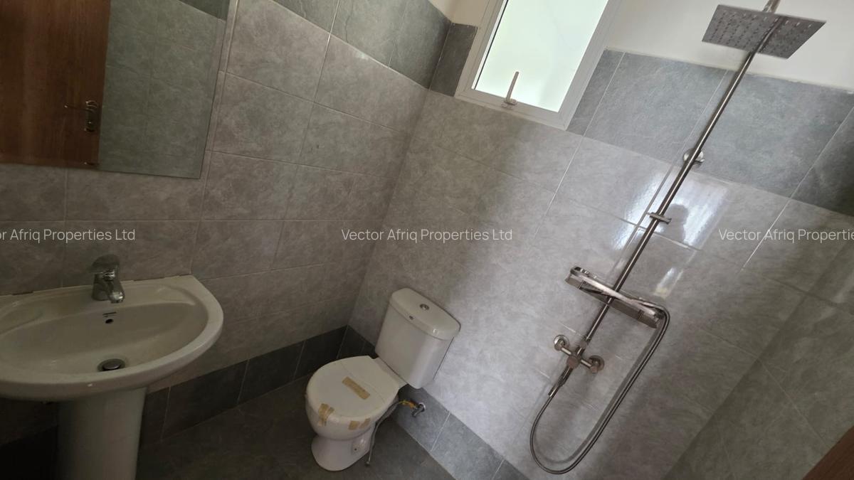 4 Bed House with En Suite in Ongata Rongai - 2